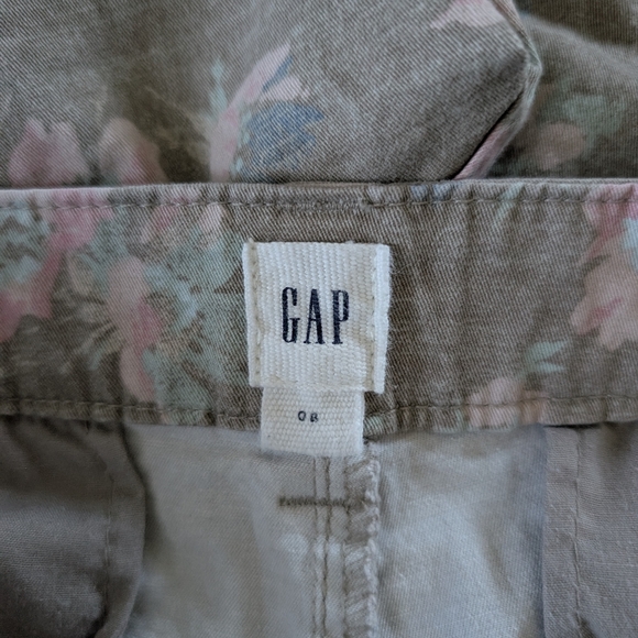 Gap Khaki Brown Floral Chino Shorts Size 8 - Picture 3 of 4